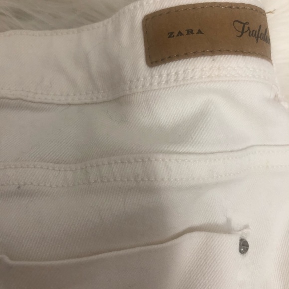 Jean ZARA blanc tout neuf, coupe Slim à la mode - Picture 2 of 3